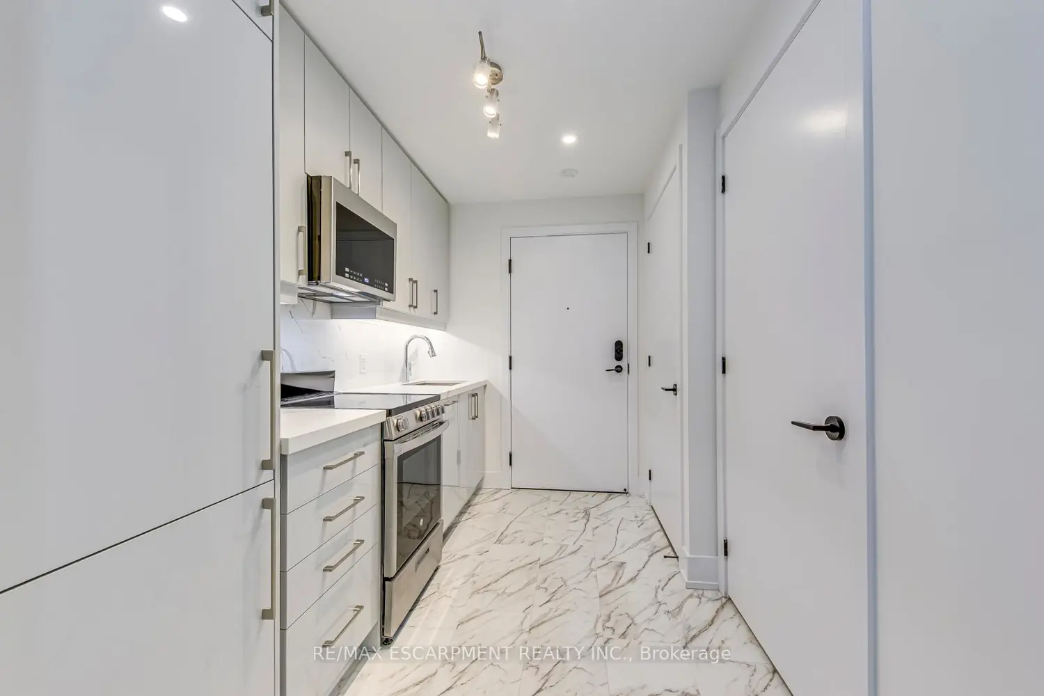 Additional image 5 of 2450 Old Bronte Road 112
