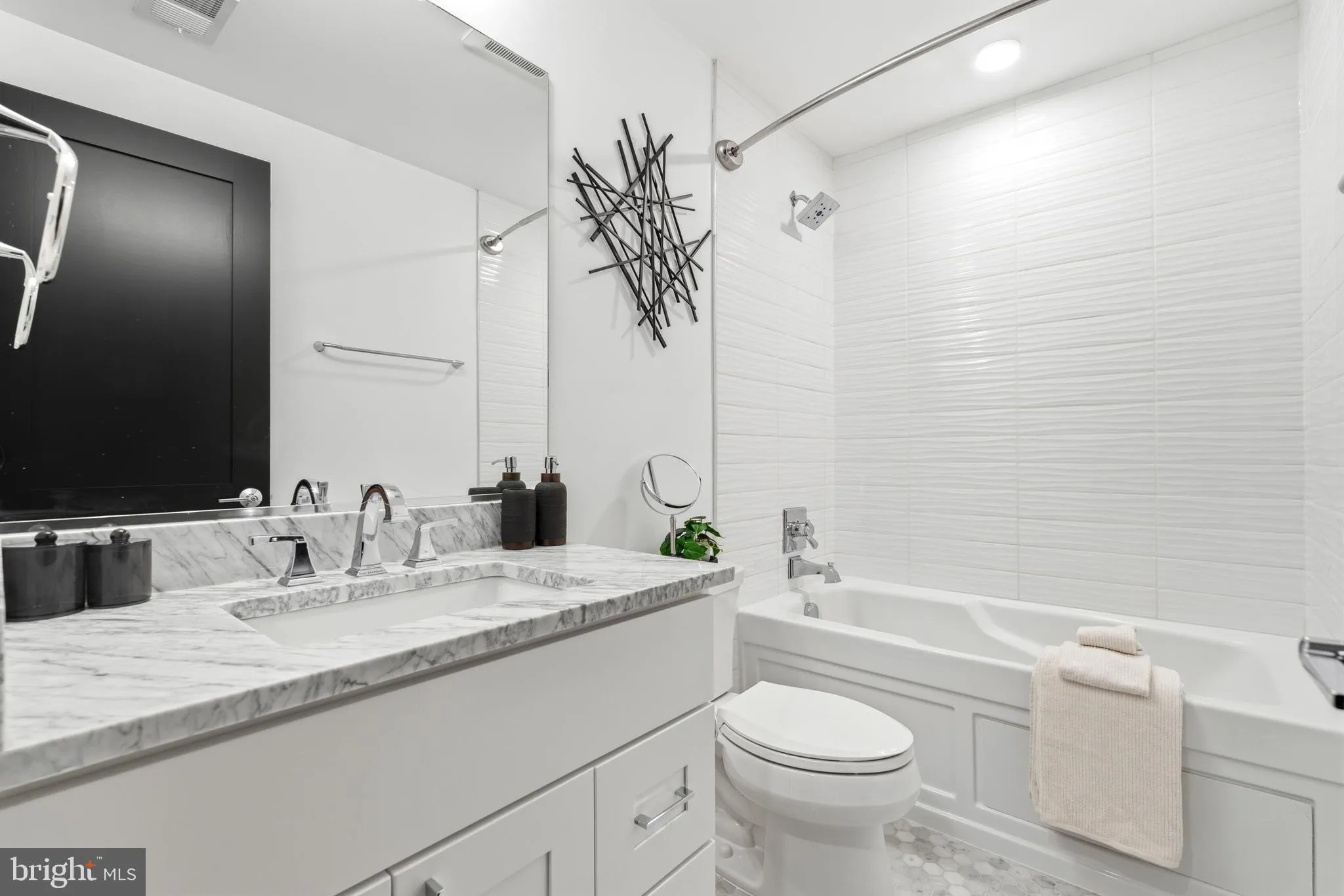 Additional image 52 of 836 Varnum Street NW Unit 201, Washington, DC 20011
