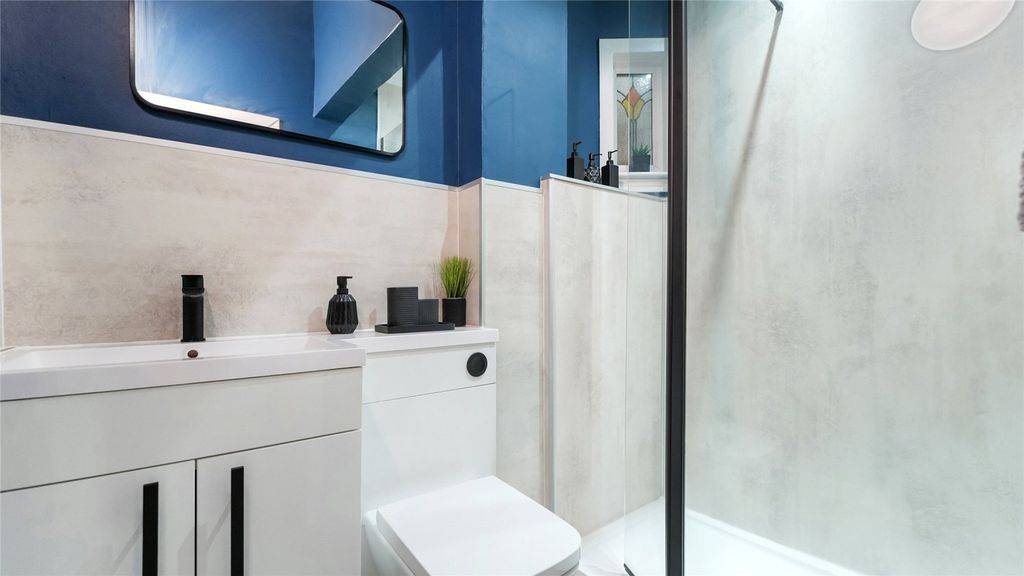Additional image 17 of 2 bed flat for saleRonald Place, Stirling, Stirlingshire FK8