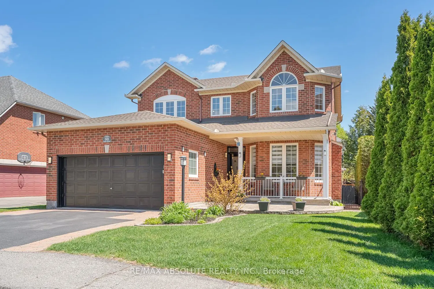 98 Yoho Drive