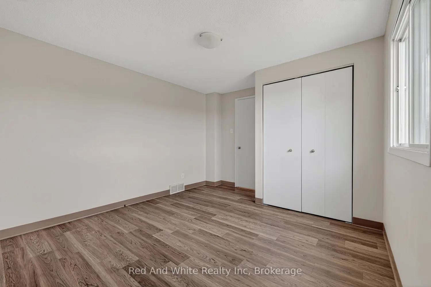 Additional image 15 of 62 Catherine Street
