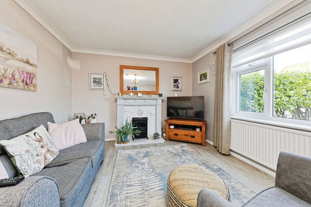Additional image 2 of 3 bed end terrace house for saleStation Approach, Minster, Ramsgate, Kent CT12