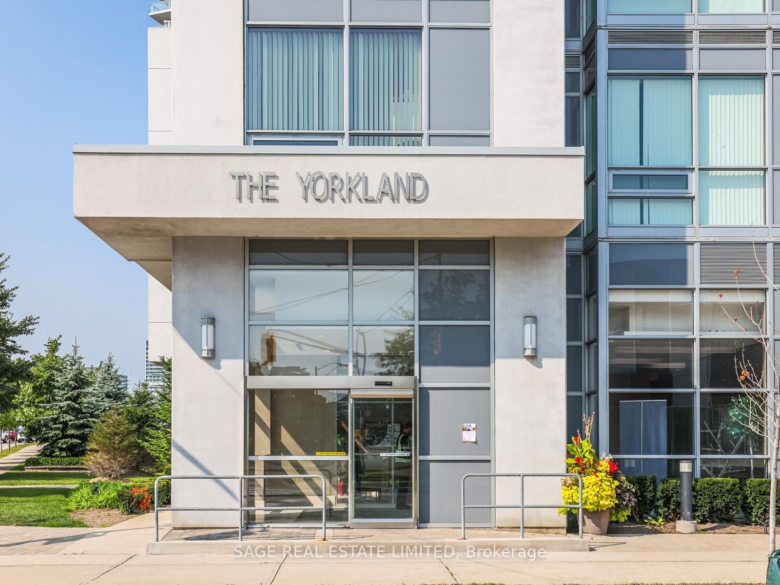 1804-275 Yorkland Road, Toronto, ON, M2J 0B4