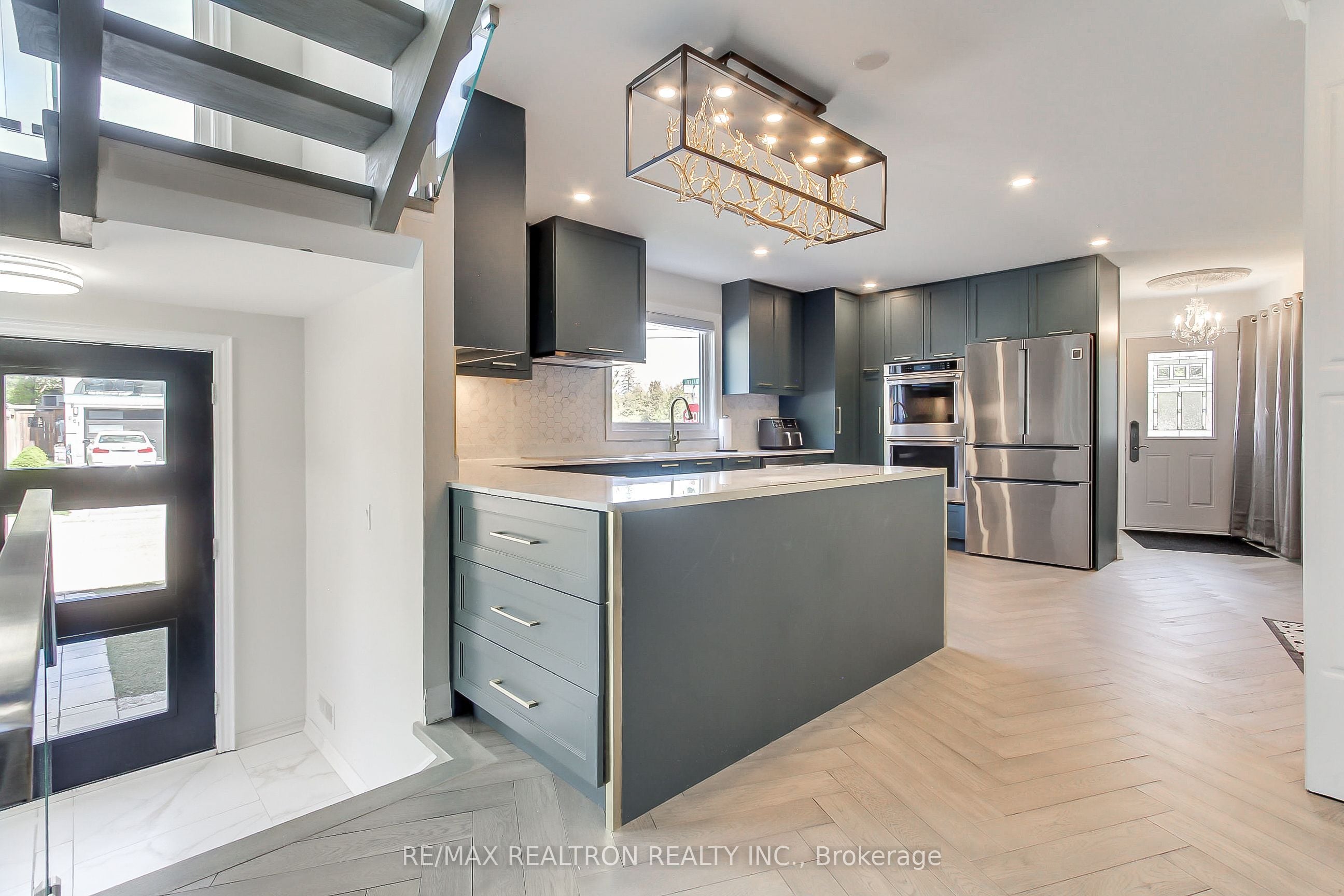 Additional image 6 of 606 Annland Street, Pickering, ON, L1W 1A7