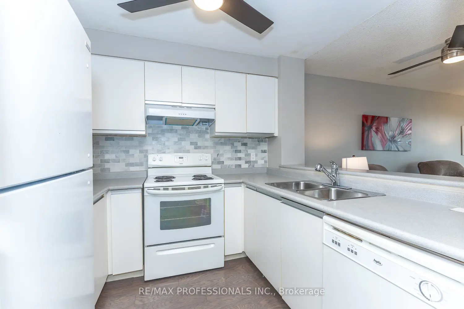 Additional image 3 of 2177 Burnhamthorpe Road 702