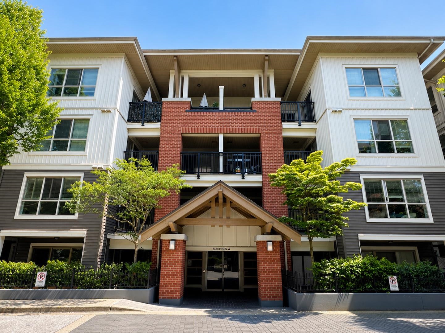A215-8929 202 Street, Langley, BC, V1M 0B4