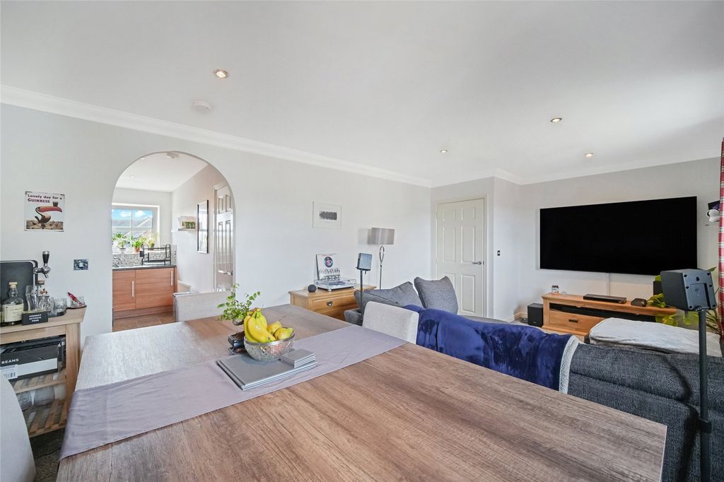 Additional image 10 of 2 bed flat for saleTollbraes Road, Bathgate, West Lothian EH48