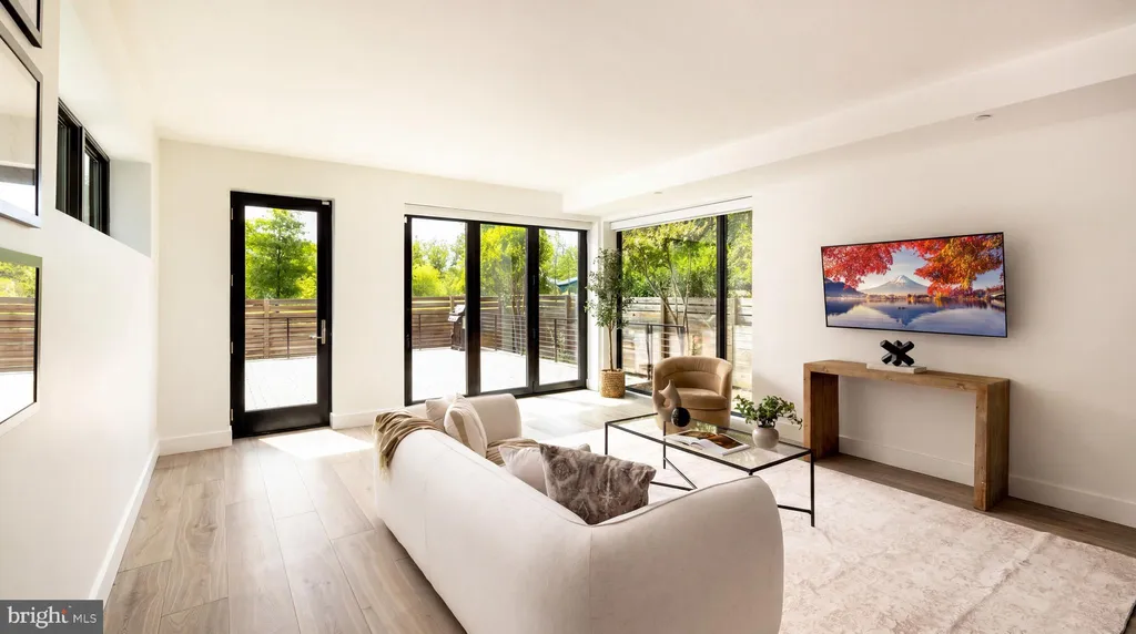 Additional image 41 of 1522 Foxhall Road NW, Washington, DC 20007