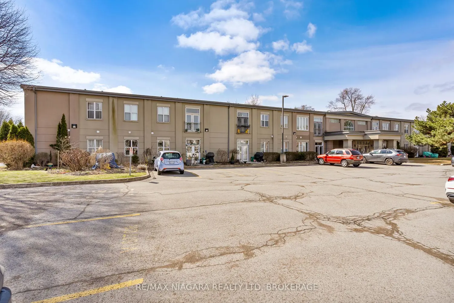 6365 Drummond Road 103