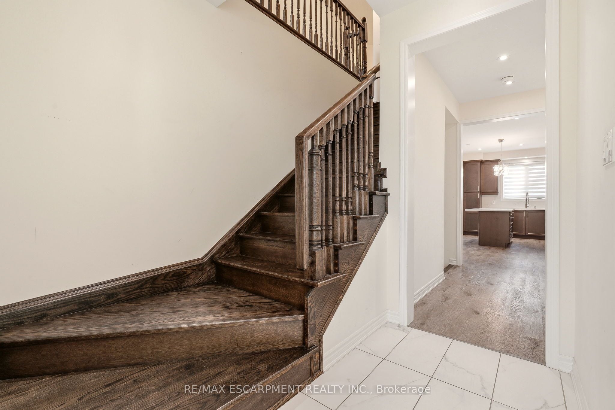 Additional image 4 of 1364 Sycamore Garden, Milton, ON, L9E 1R3