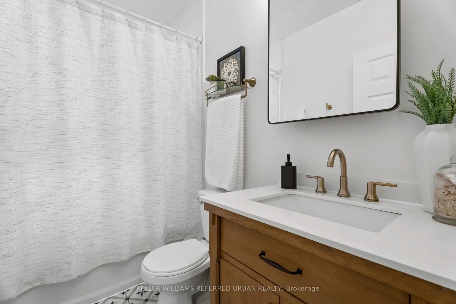 Additional image 9 of 84 Smith Avenue