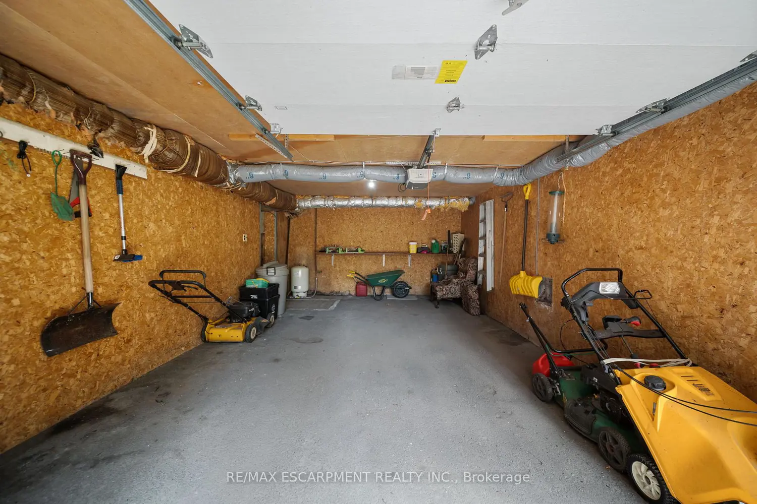 Additional image 16 of 133 Mccall Crescent