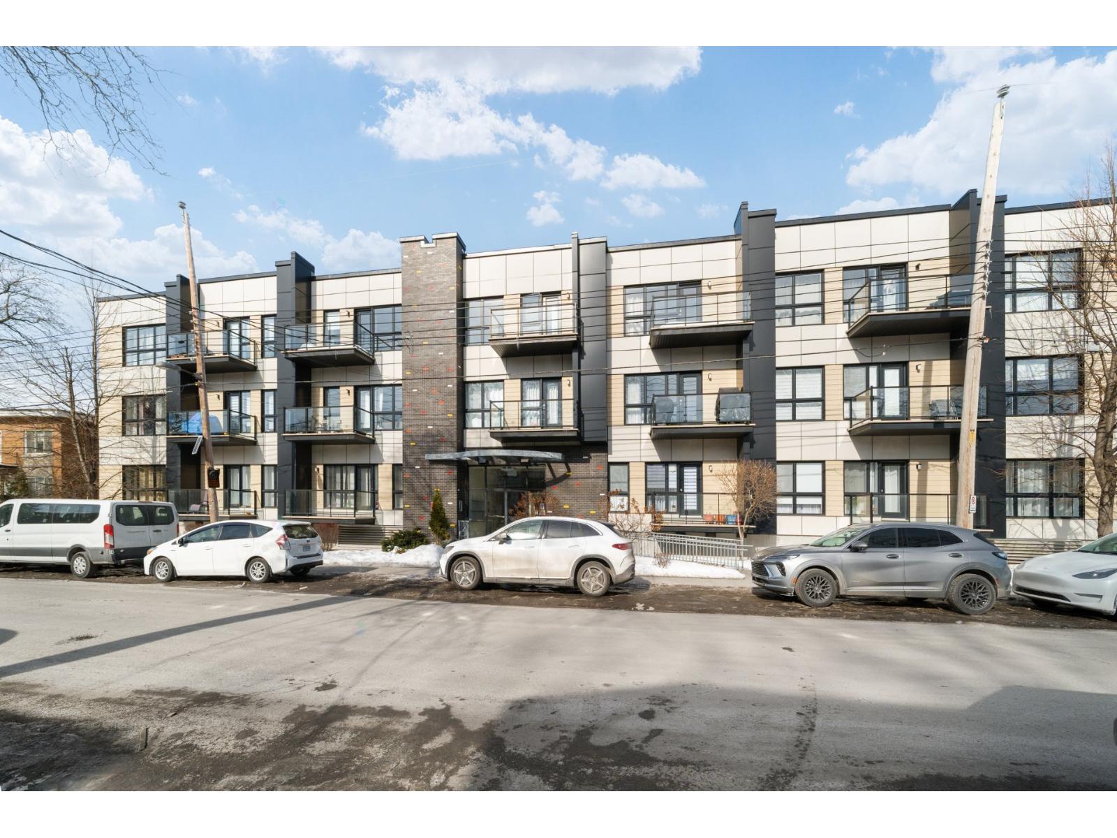 2375 Av. Ekers