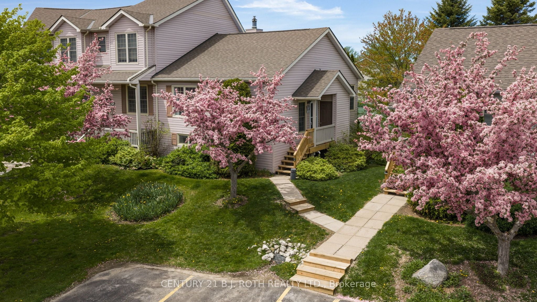 Additional image 2 of 118-150 Victoria Street S, Blue Mountains, ON, N0H 2P0