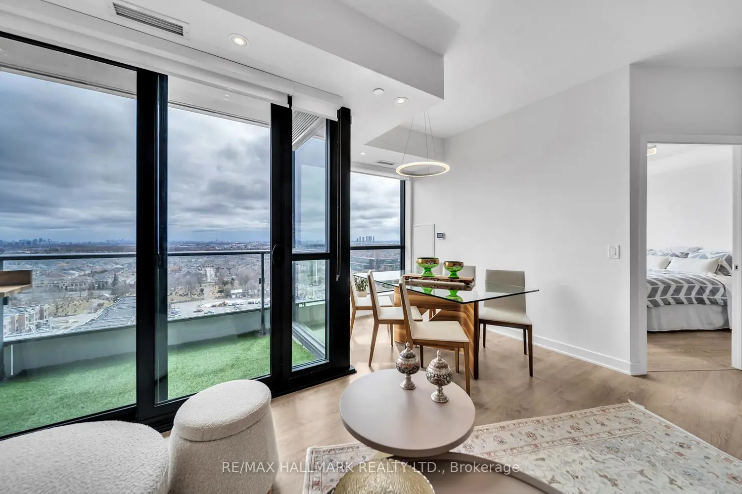 Additional image 7 of 120 Eagle Rock Way 1506