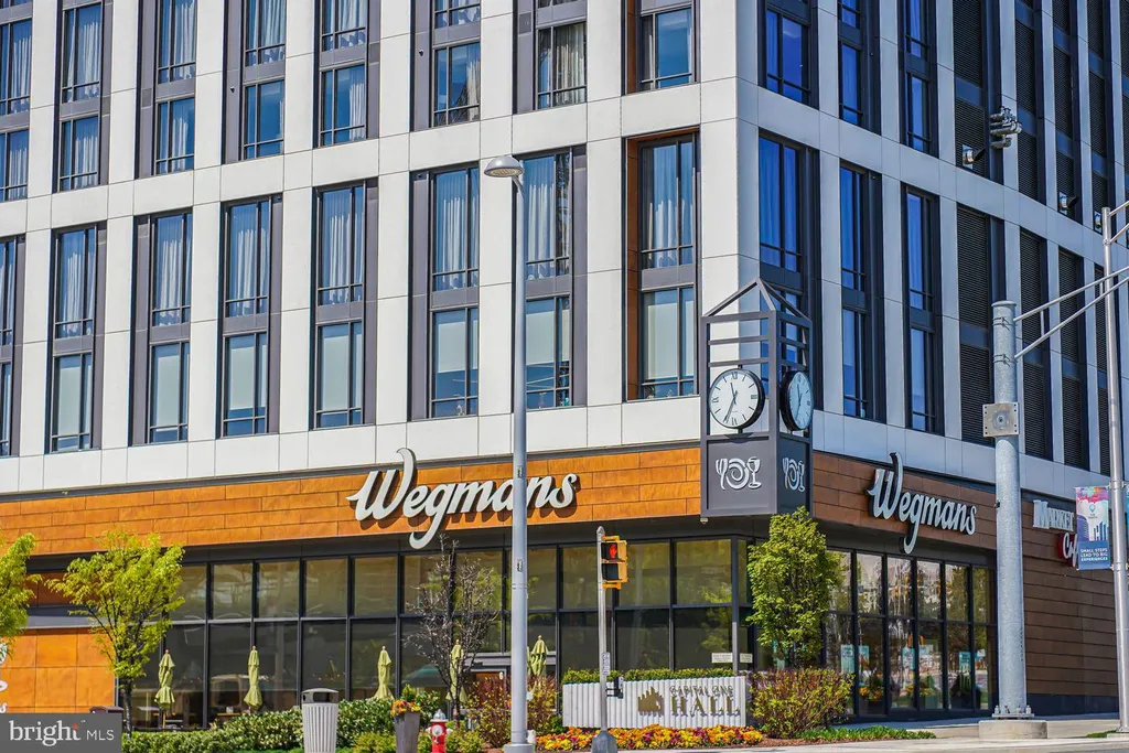 3856 Porter Street NW Unit B368, Washington, DC 20016