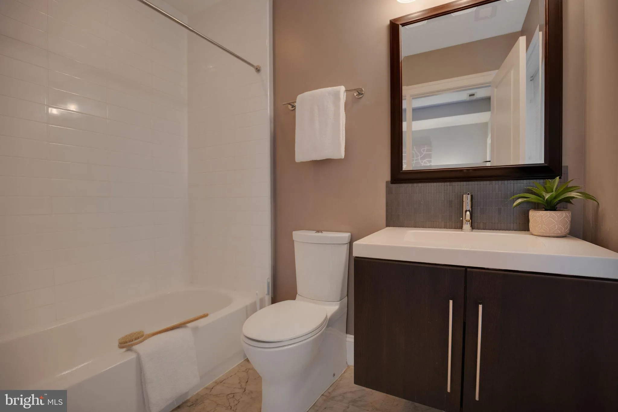 Additional image 53 of 2106 10th Street NW Unit 1, Washington, DC 20001