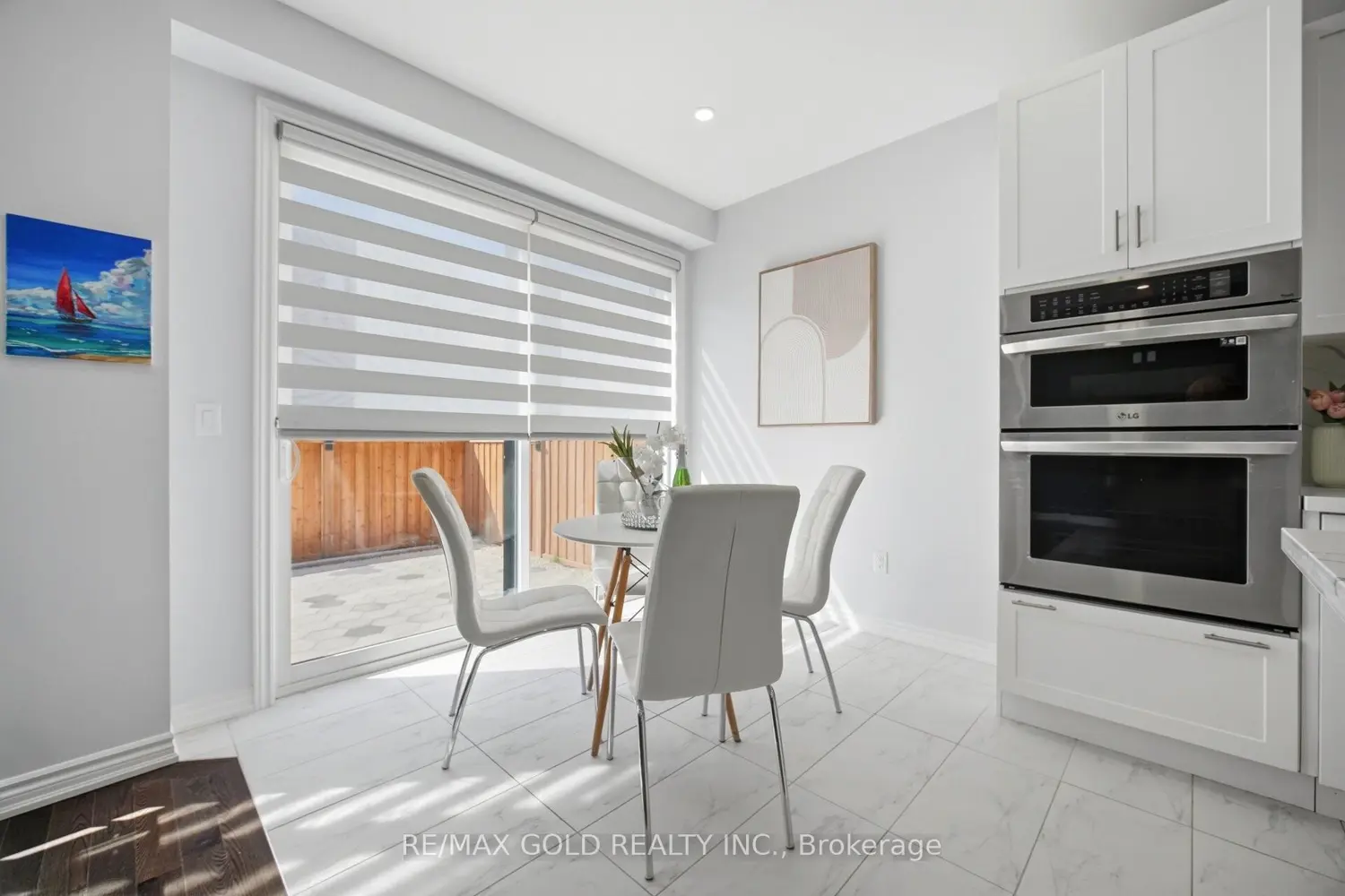 Additional image 11 of 28 Calabria Drive