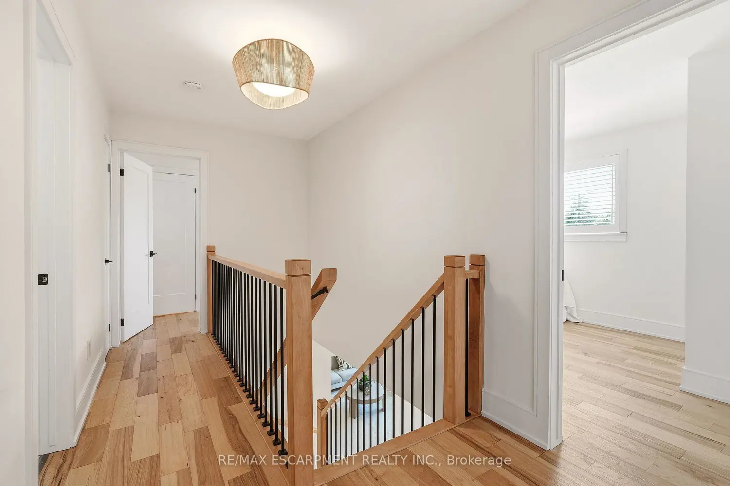 Additional image 9 of 2347 Tweedsmuir Court