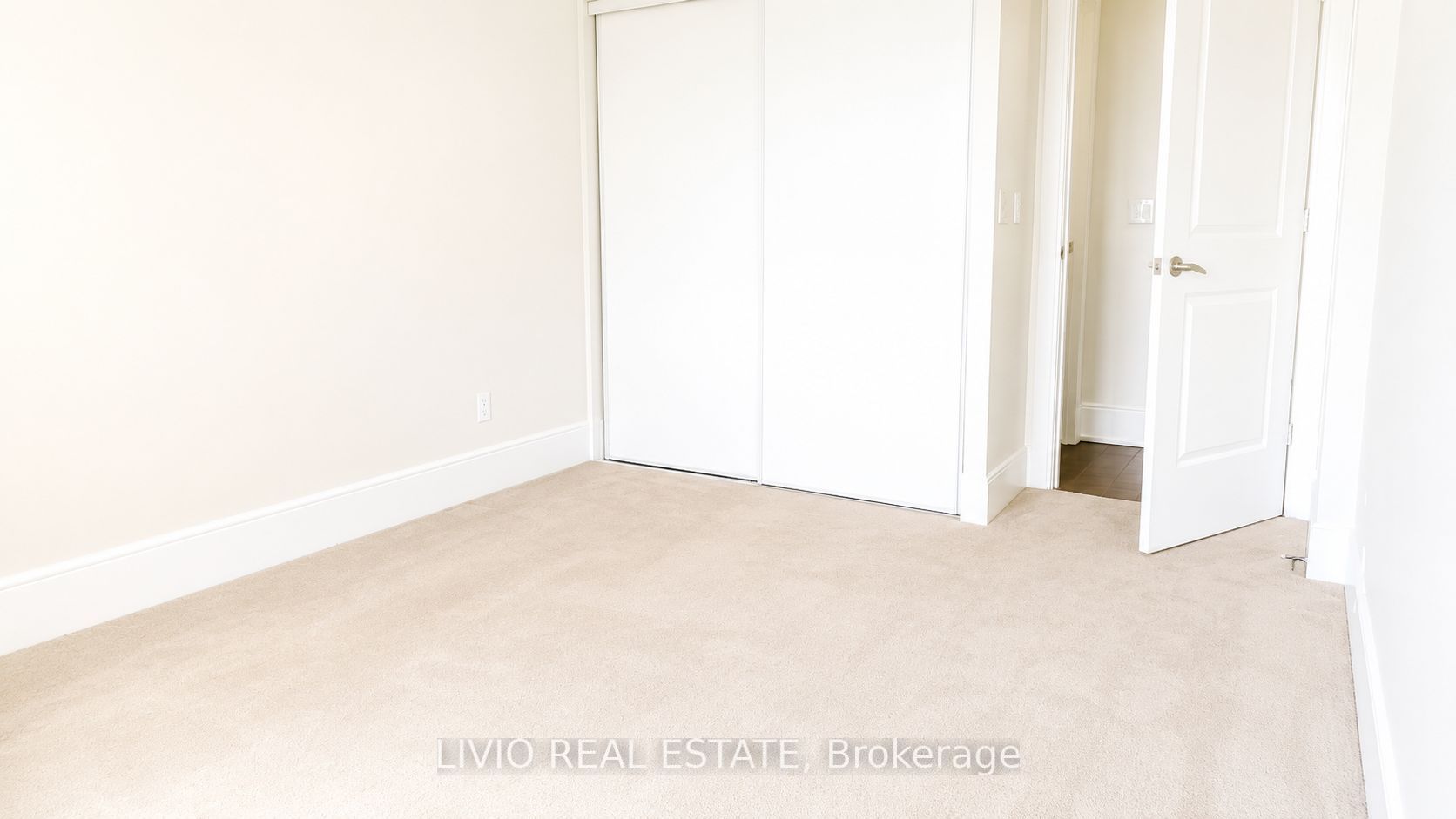 Additional image 6 of 1406-330 Burnhamthorpe Road W, Mississauga, ON, L5B 0E1