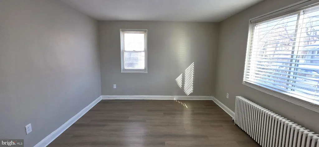 Additional image 7 of 3207 11th Pl SE Unit 2, Washington, DC 20032