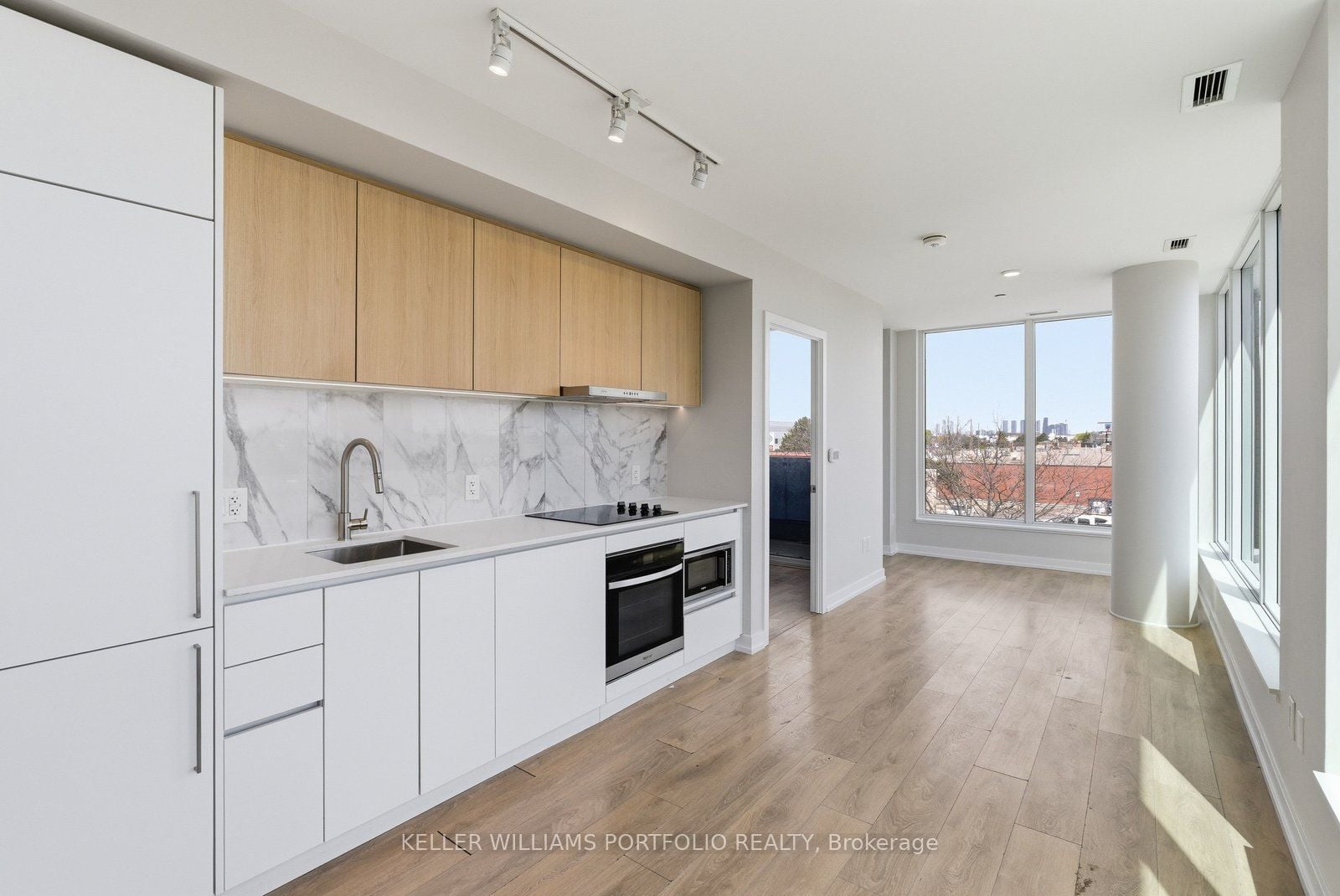 Additional image 5 of 332-1100 Sheppard Avenue W, Toronto, ON, M3K 0E4