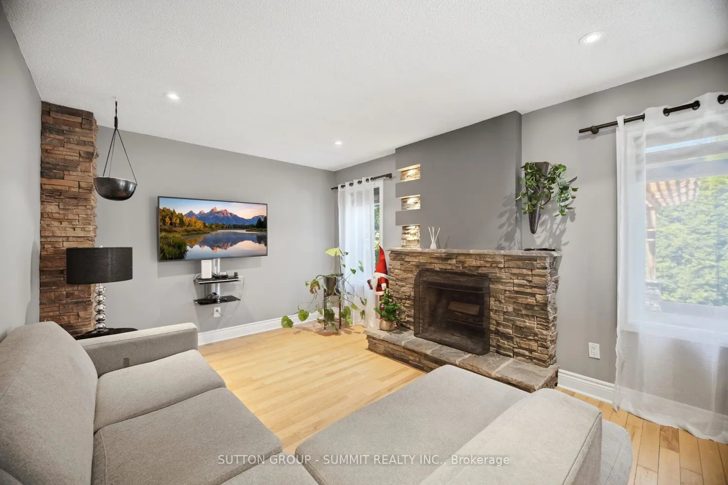 Additional image 13 of 1390 Astrella Crescent