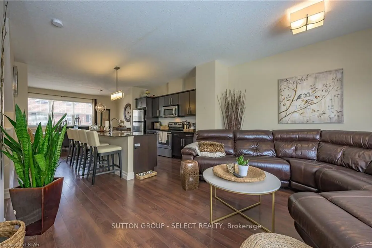 Additional image 6 of 1850 Beaverbrook Avenue 3