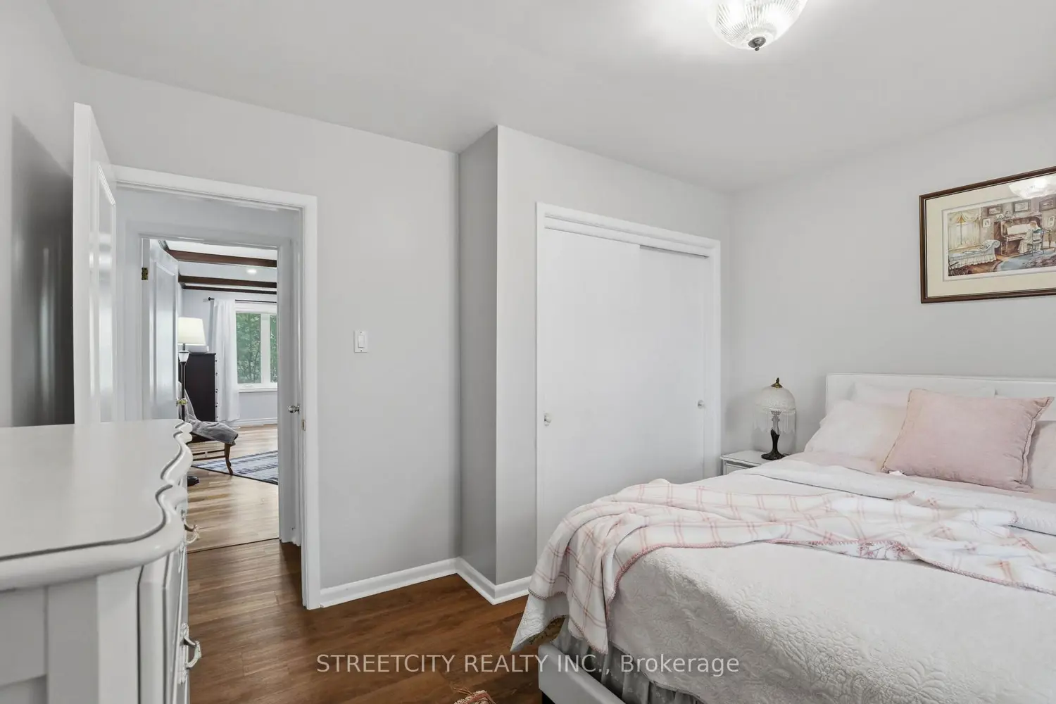 Additional image 8 of 4 Briarhill Place