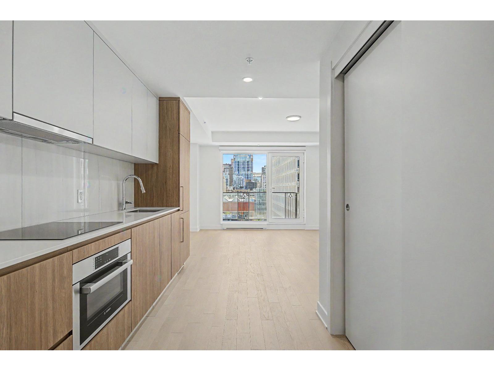 1518 Rue Sherbrooke O.