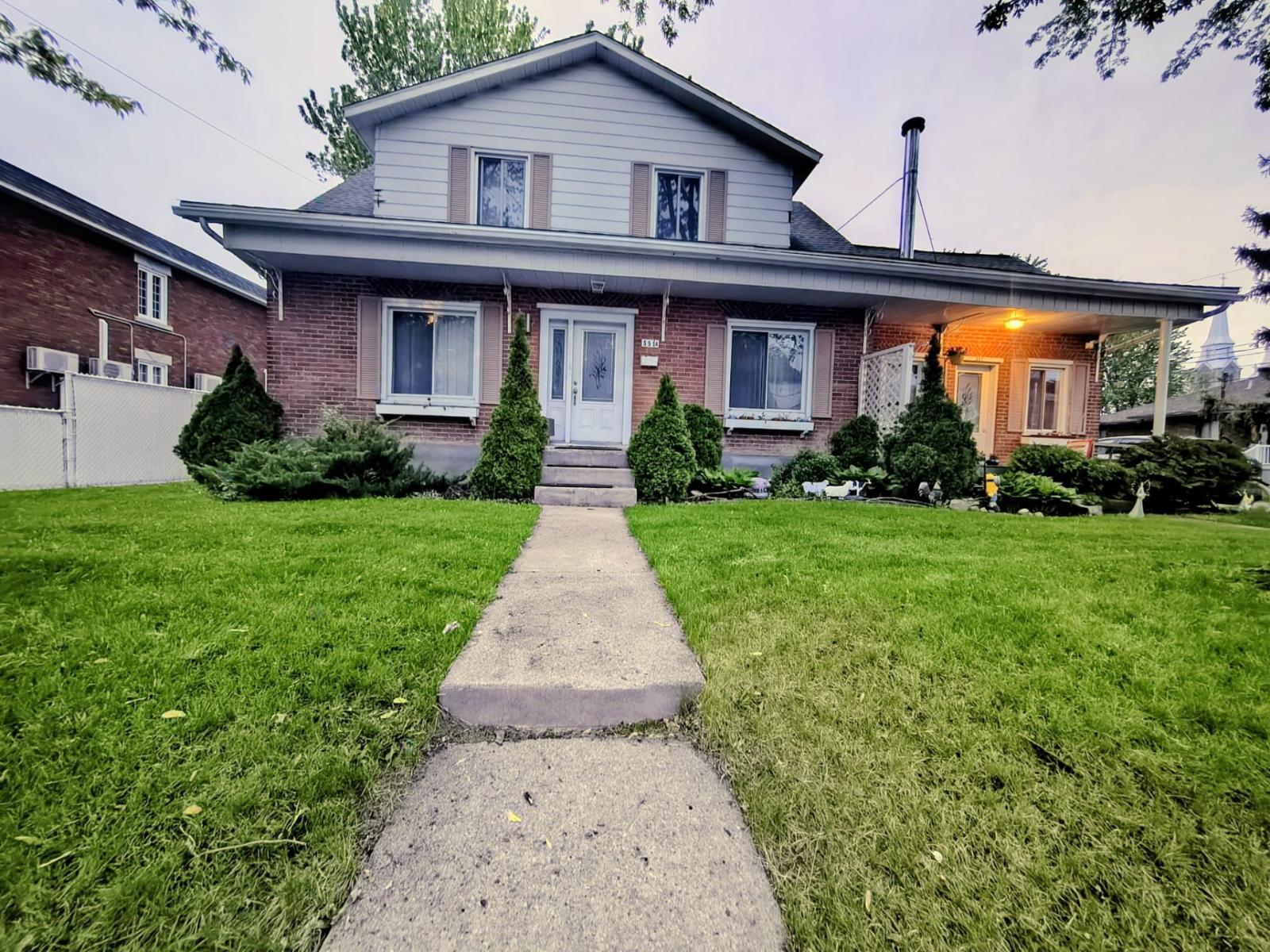 551A Rue Cherrier