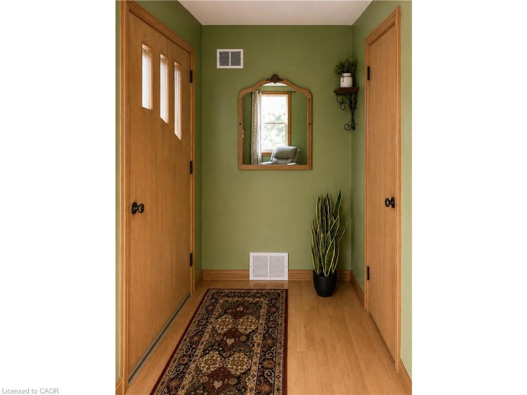 Additional image 3 of 15 Barrett Avenue, Cambridge, ON, N1R 3A1