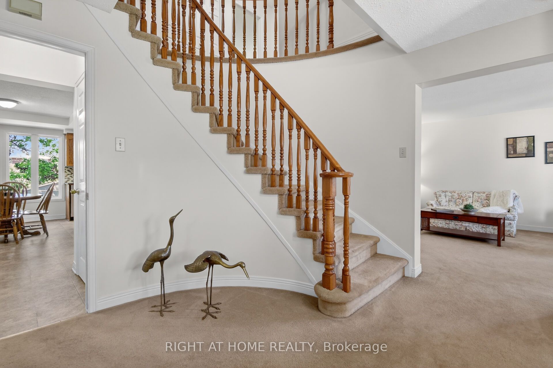 Additional image 5 of 66 Beechfern Drive, Ottawa, ON, K2S 1E3