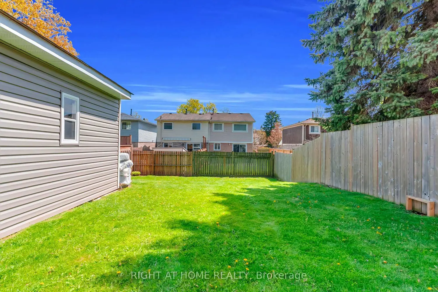 Additional image 16 of 940 Gentry Crescent