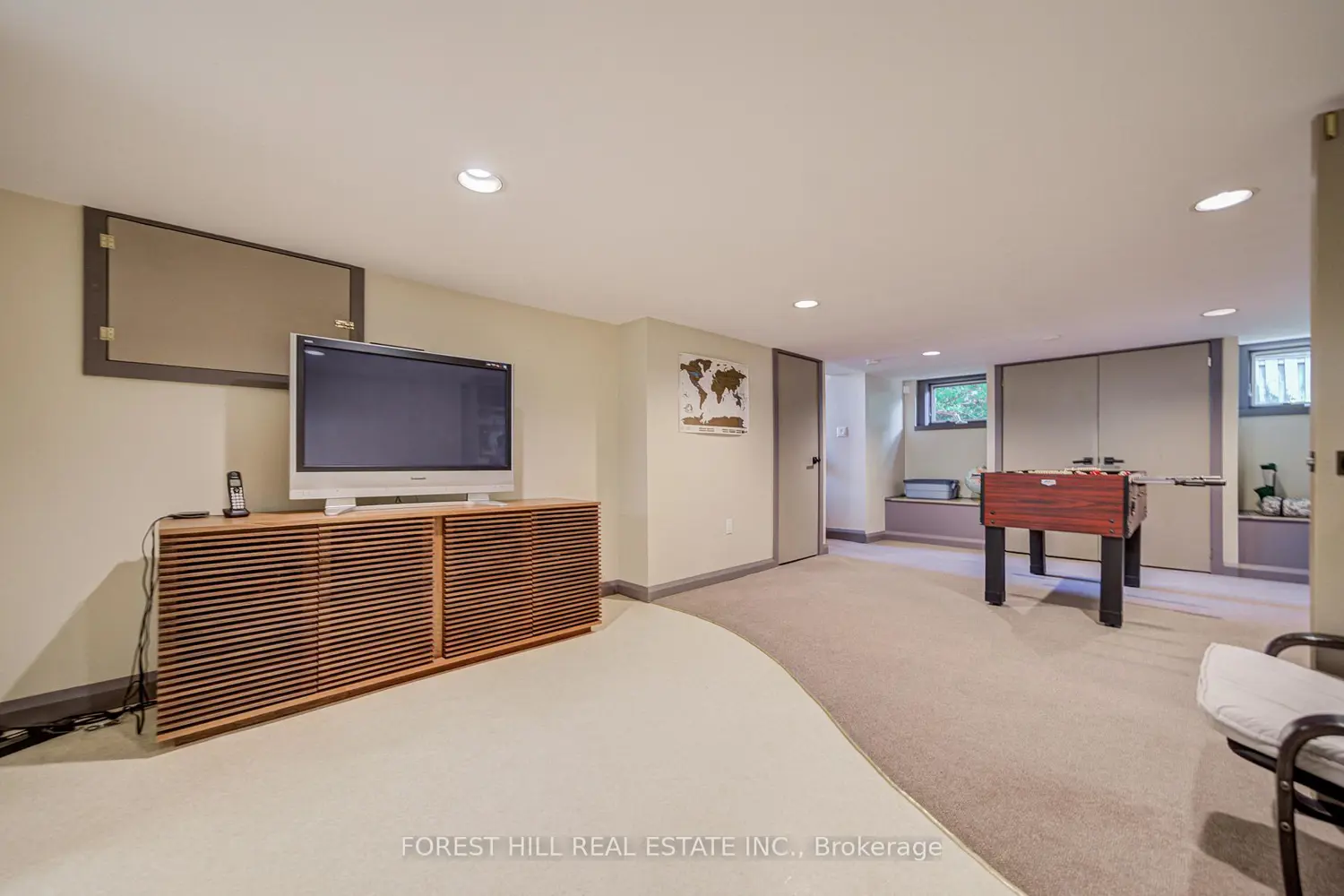 Additional image 12 of 1381 Lorne Park Road