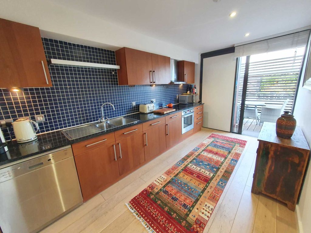 Additional image 4 of 3 bed flat for saleWhitefriars Street, Canterbury CT1