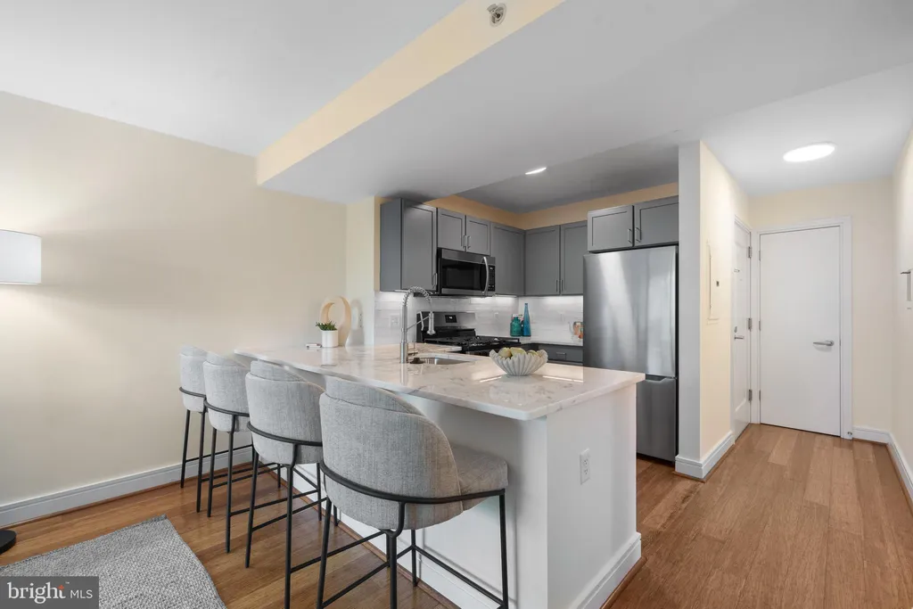 Additional image 8 of 800 4th Street SW Unit S421, Washington, DC 20024