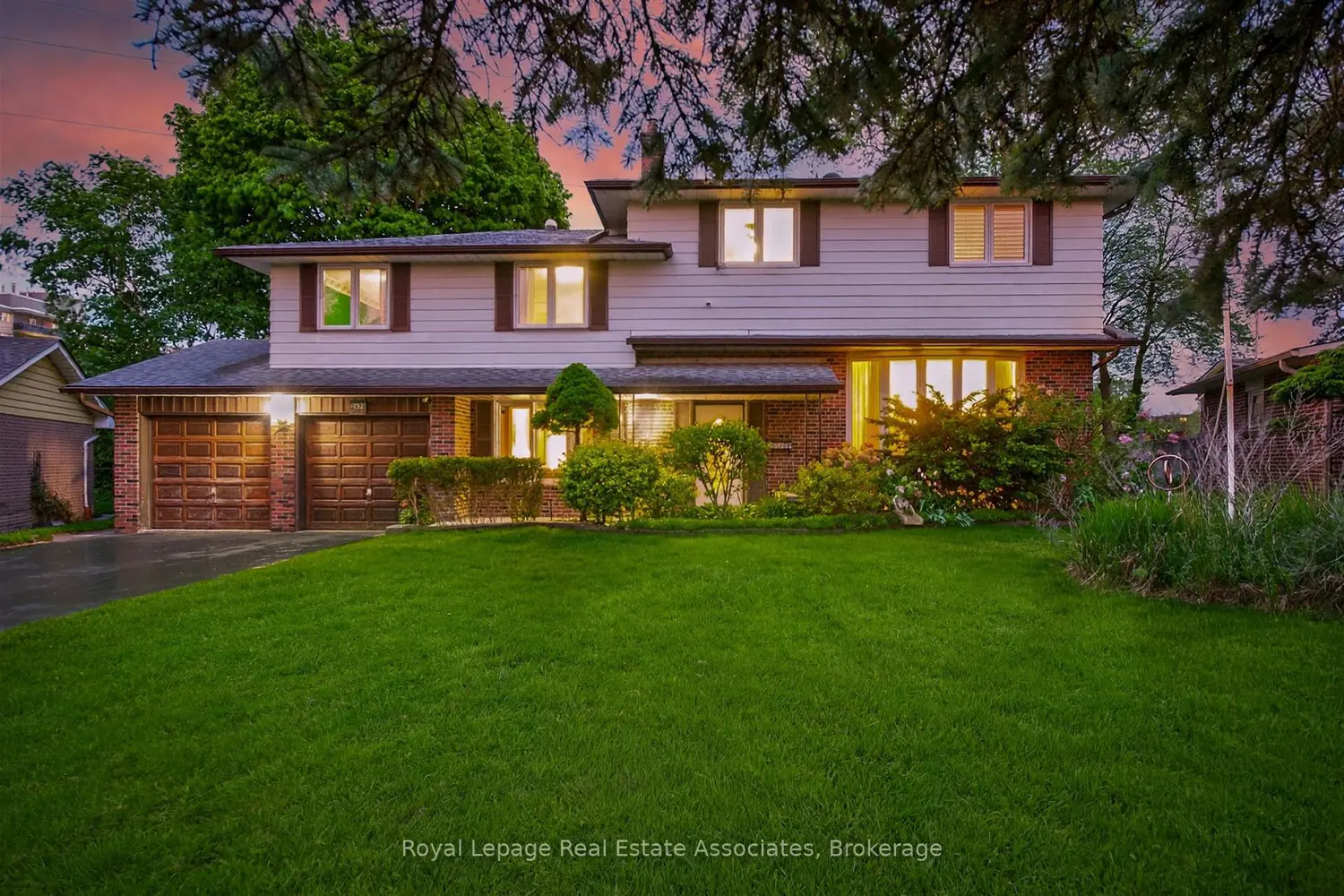2072 Sava Crescent