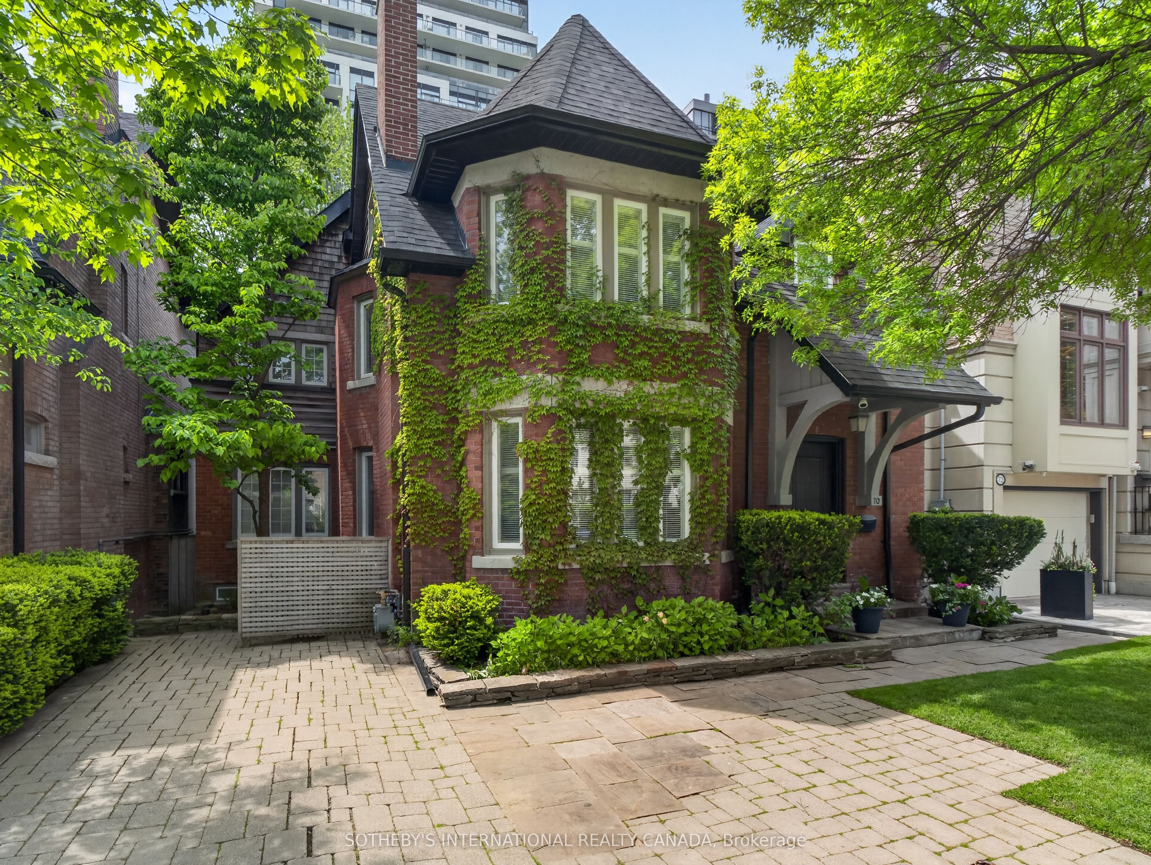70 Oriole Road, Toronto, ON, M4V 2G1