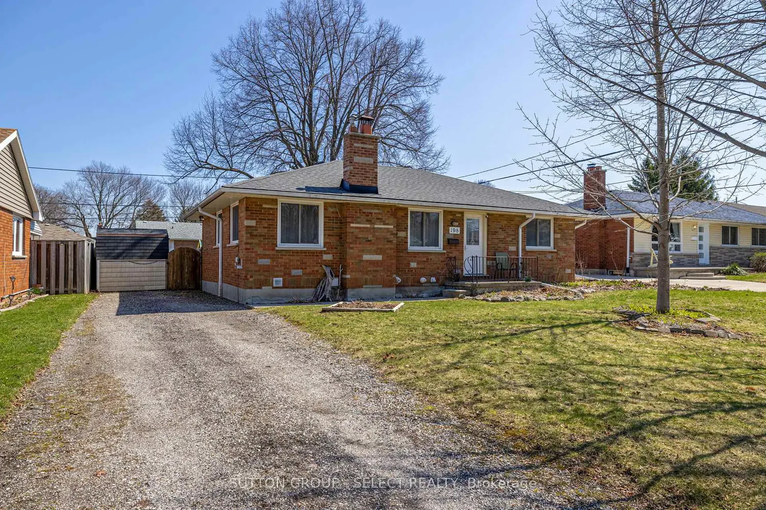 198 Arlington Crescent