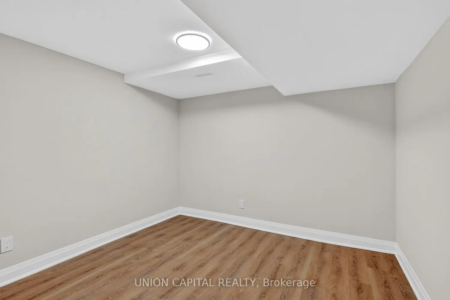 Additional image 17 of 45 Chilmar Crescent