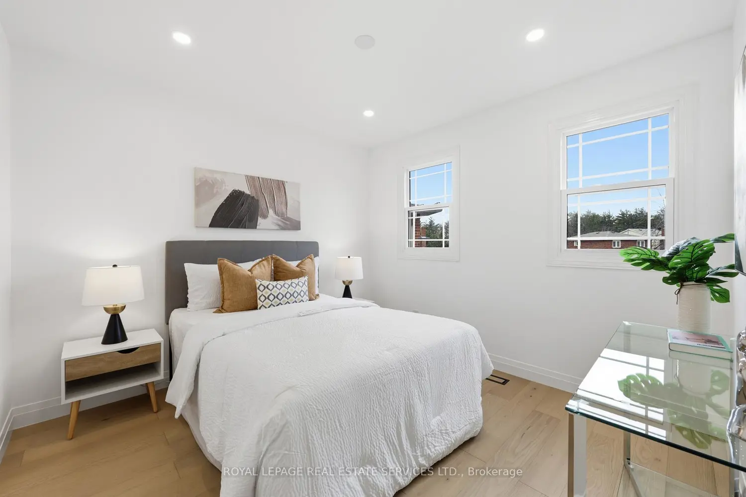 Additional image 8 of 1332 Quinpool Court