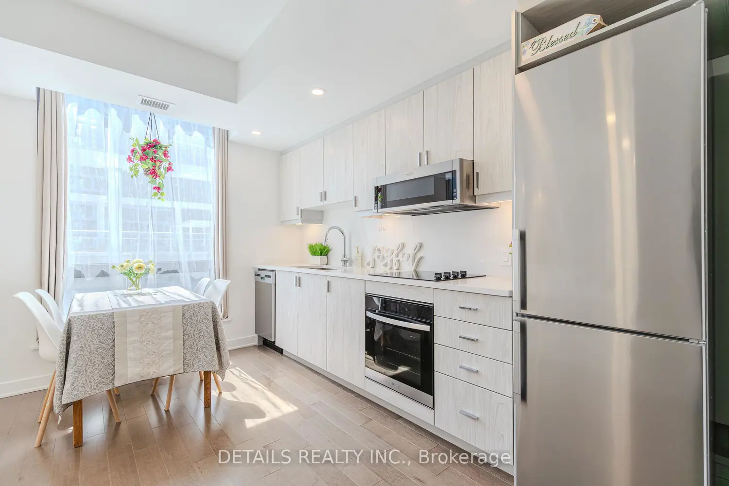 Additional image 8 of 340 Queen Street 1008