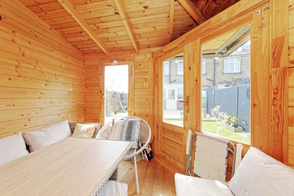 Additional image 17 of 3 bed semi-detached house for saleWarten Road, Ramsgate, Kent CT11