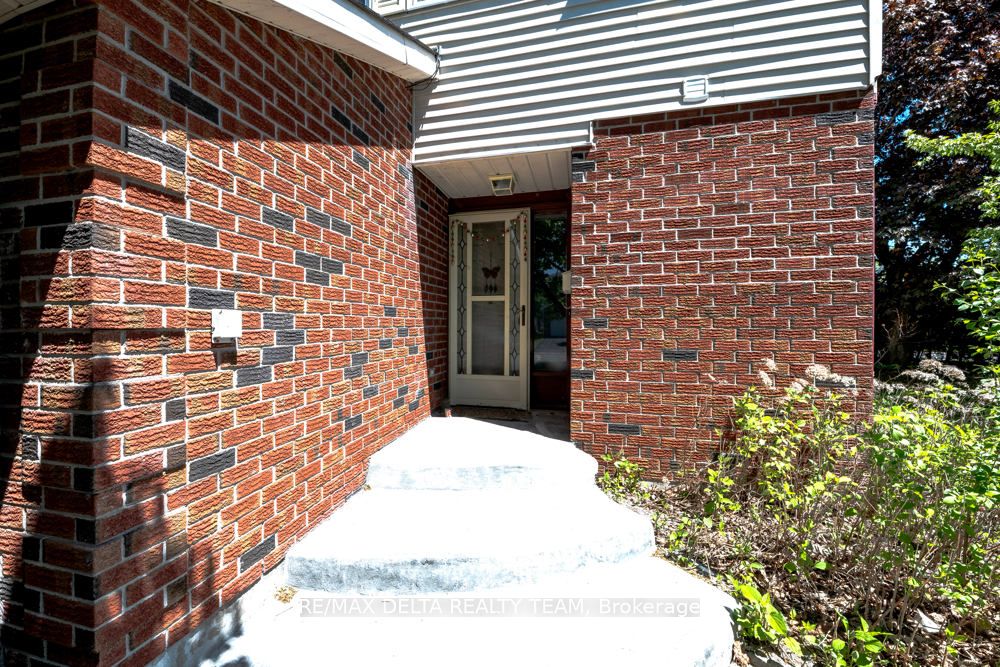 Additional image 4 of 132 Acklam Terrace W, Ottawa, ON, K2K 2J5
