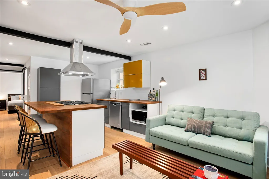 Additional image 8 of 3504 13th Street NW Unit 2, Washington, DC 20010