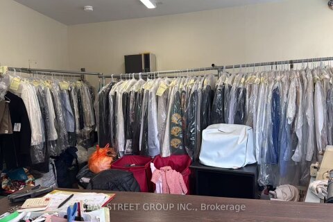 Additional image 3 of 674 College Street, Toronto, ON, M6G 1B8