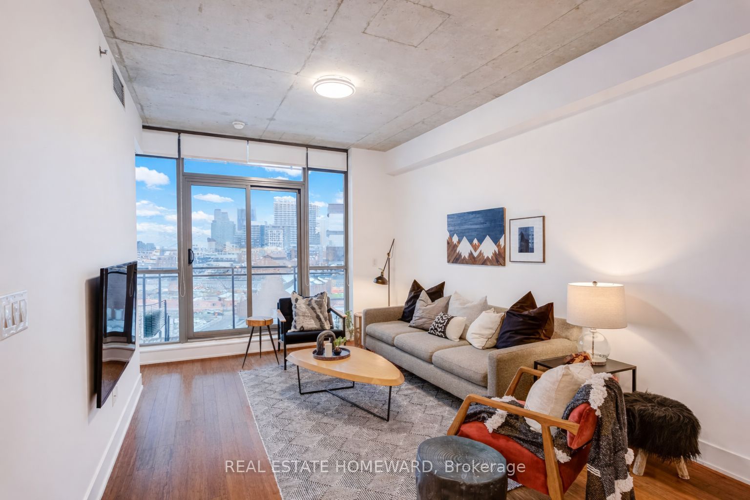 Additional image 4 of 709-90 Trinity Street, Toronto, ON, M5A 0E4