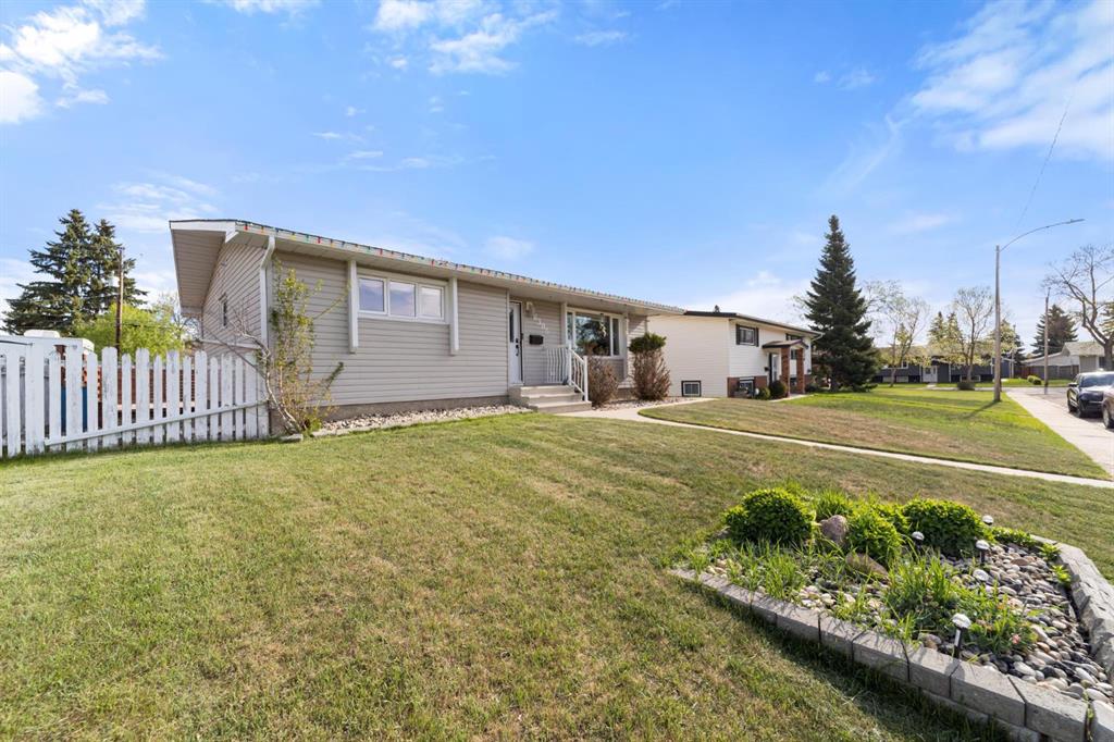 Additional image 2 of 6306 44a Avenue, Camrose, AB, T4V2V7