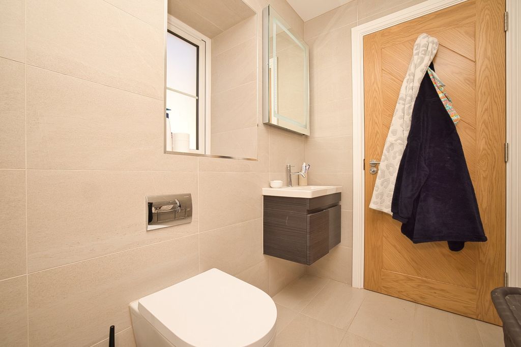 Additional image 21 of 5 bed detached house for saleJohn Douglas Drive, Monkton, Ramsgate, Kent CT12
